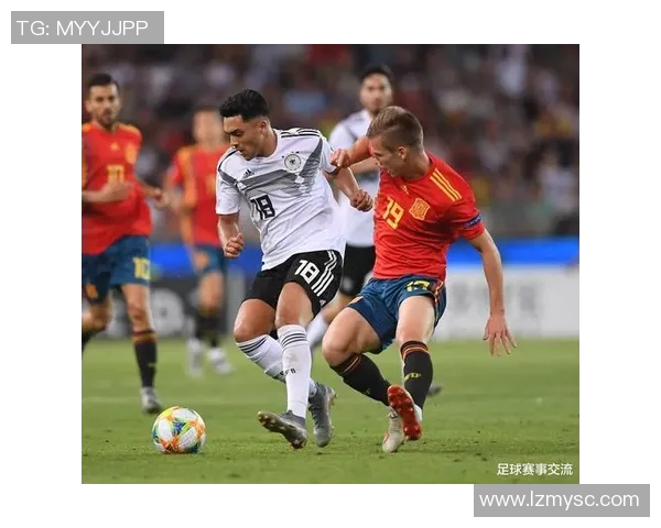 足球明星全力迎战终极足球考试展现智慧与球技的精彩挑战