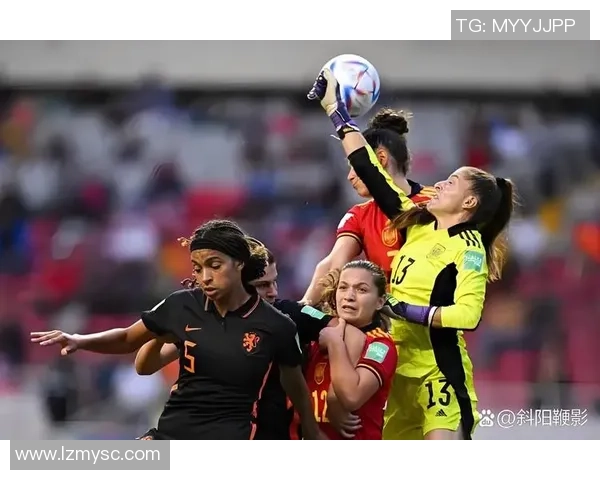 世界最强女足球员崛起：从竞技场到全球足坛的霸主之路